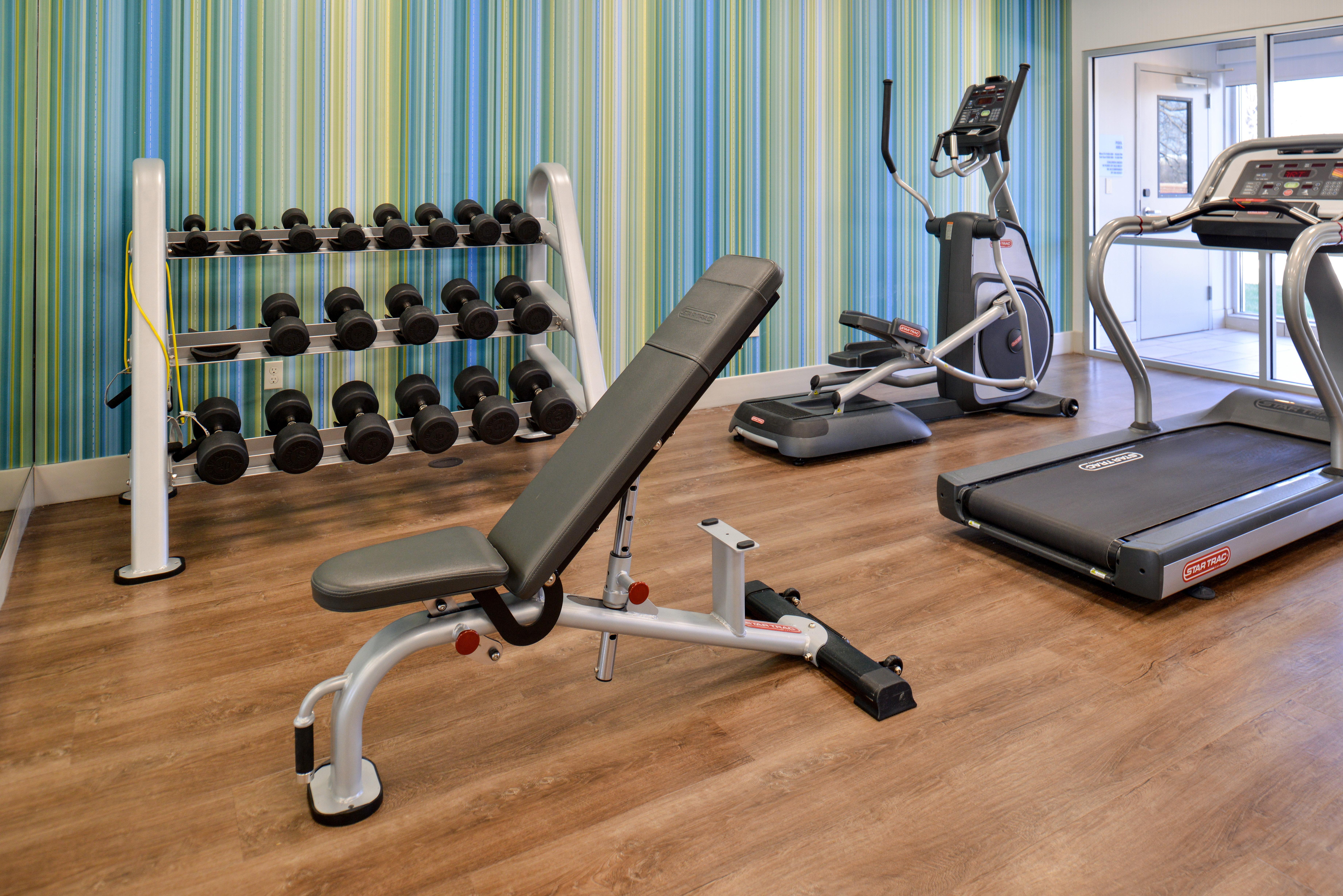 Holiday Inn Express & Suites Farmington Hills - Detroit By Ihg Εξωτερικό φωτογραφία